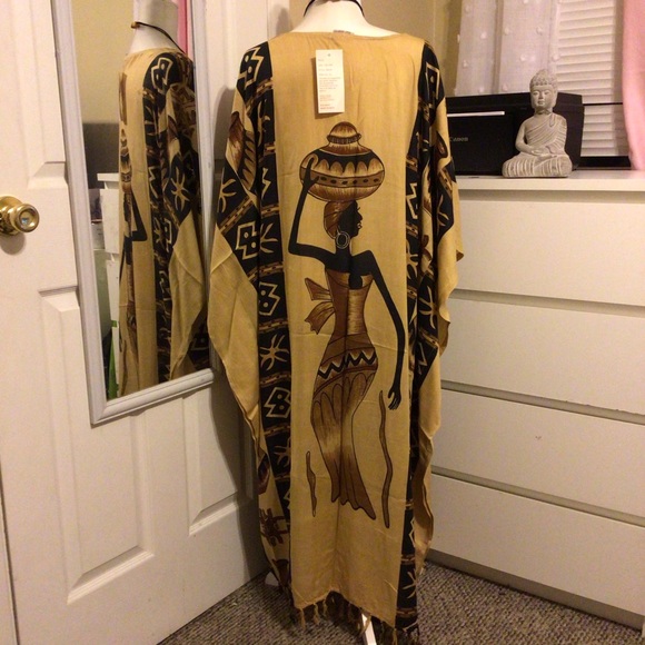 Magic. Long Tunic w Ethnic Design. OS. NWT. - Picture 4 of 8
